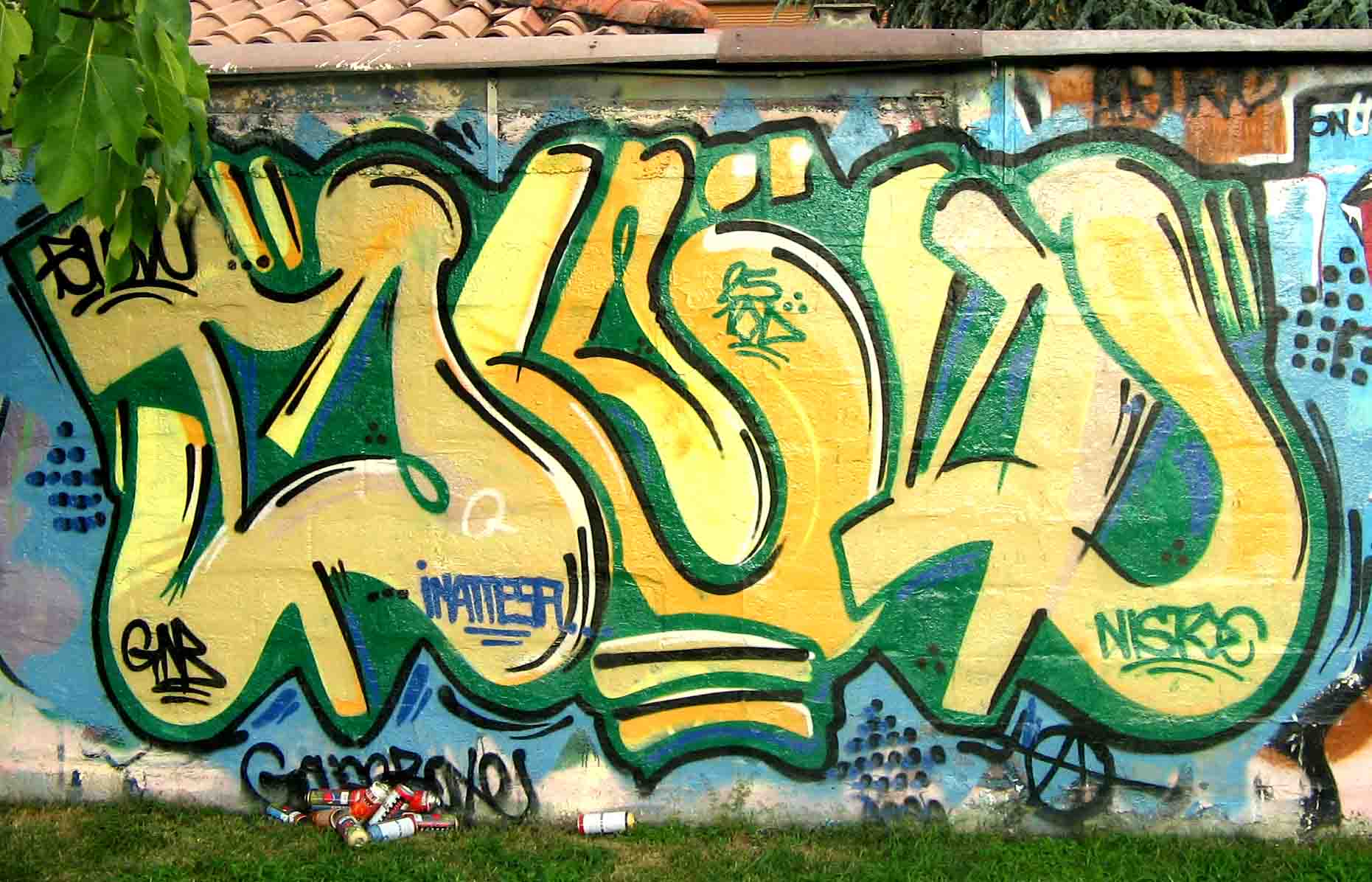 BLOW: SUMMER06